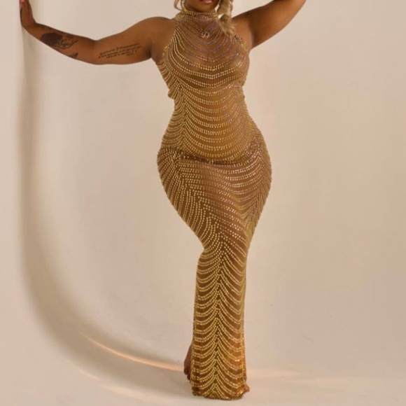 Formal Gown - Picture 2 of 3